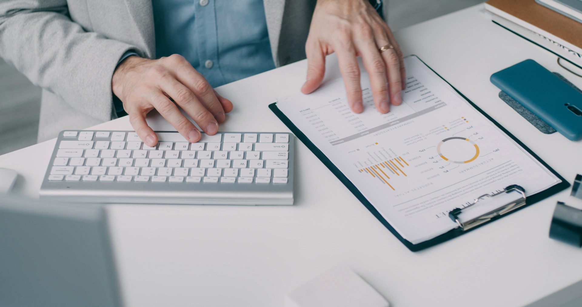 How to Spot the Warning Signs of an Investment Scam